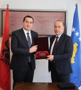 Drejtuesi i SPAK, z. Klodjan Brah  u prit nga U.D. Kryeprokurori i Shtetit, z. Agron Qalaj, në Prishtinë